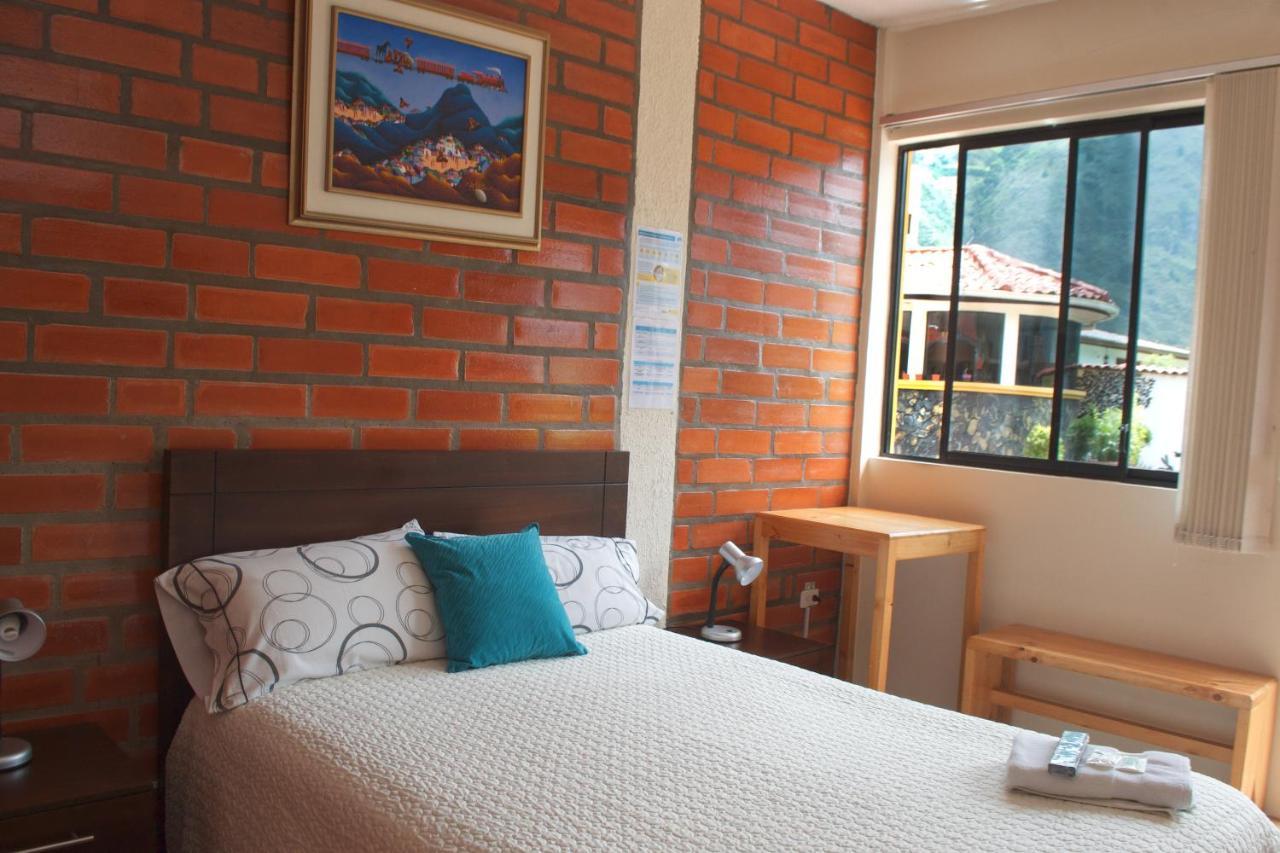 Hostal Monte Carmelo Banos  Exterior photo